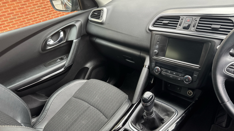 Renault Kadjar 1.3 TCE Dynamique S Nav 5dr Petrol Hatchback